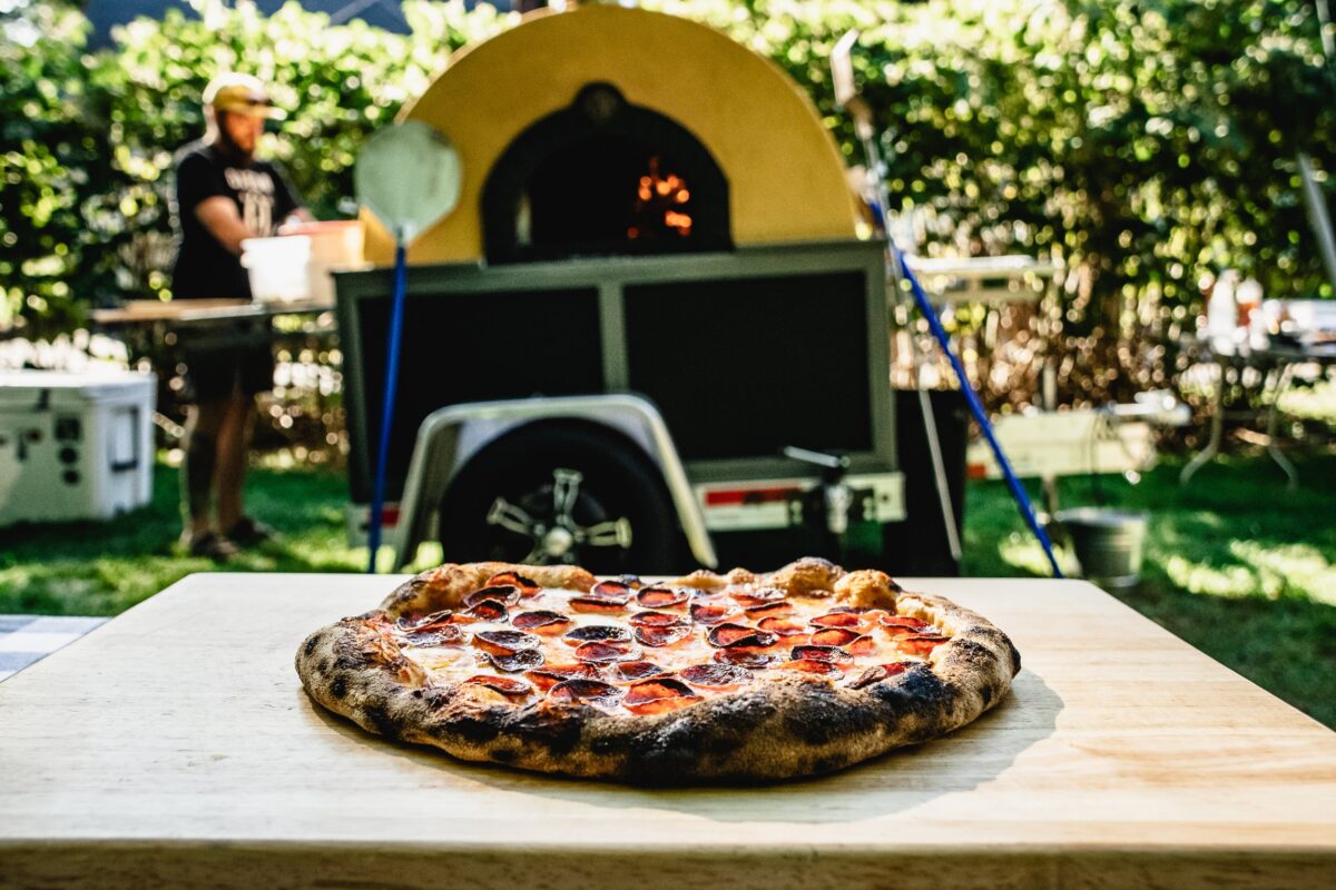 Mobile Pizza Catering: A Convenient Option for Any Venue